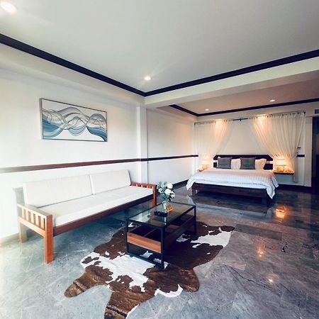 Hotel Ocean Pie Phuket - Adult Only Rawai Esterno foto