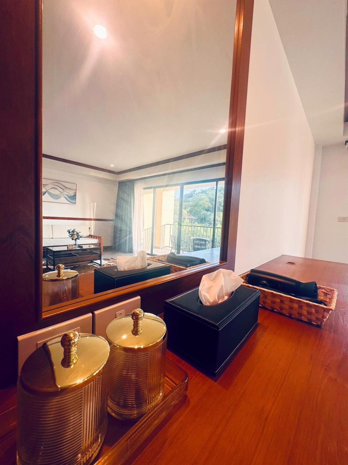 Hotel Ocean Pie Phuket - Adult Only Rawai Esterno foto